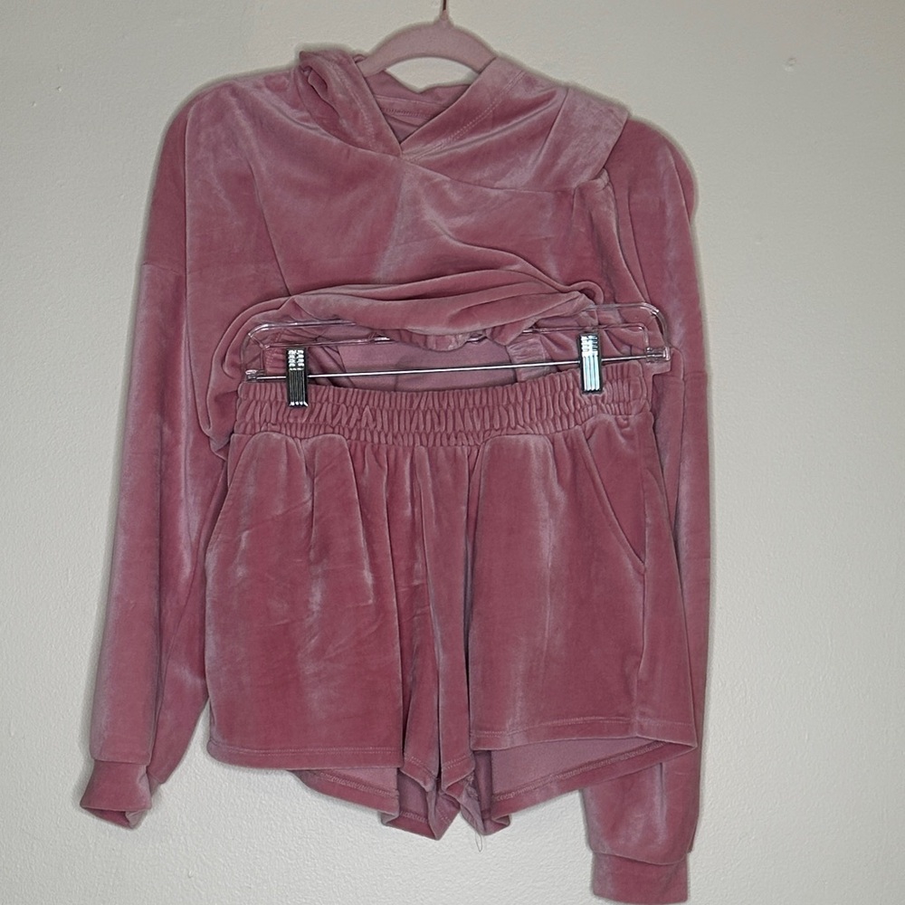 Iris Blush Pink Velour Garment